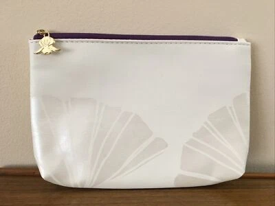 Sisley Paris 奶油人造皮革化妆品化妆包全新无标签 — 第 1/4 张图片