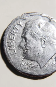2004 P? D? Roosevelt Dime BIG Mint Errors US Coin Error SEE PHOTOS! - Picture 1 of 16