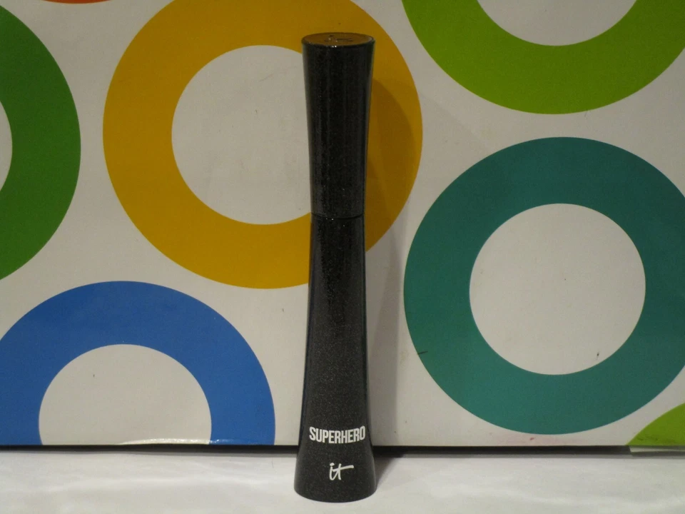 IT COSMETICS ~ SUPERHERO VOLUMIZING MASCARA ~ SUPER BLACK ~ 0.30 OZ - Image 1 of 1