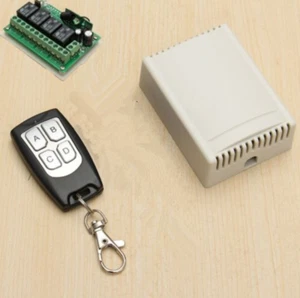 Interruptor de relé de control remoto inalámbrico DC 12V 4CH 200M 2 transceptores + receptor - Imagen 1 de 2