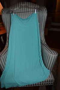 FRISCHE PRODUKTE EINFACHER, ABER ELEGANTER WASSERFALL-ROCK IN PALMEN... (M) .... EINZELHANDEL 59 $  - Bild 1 von 1