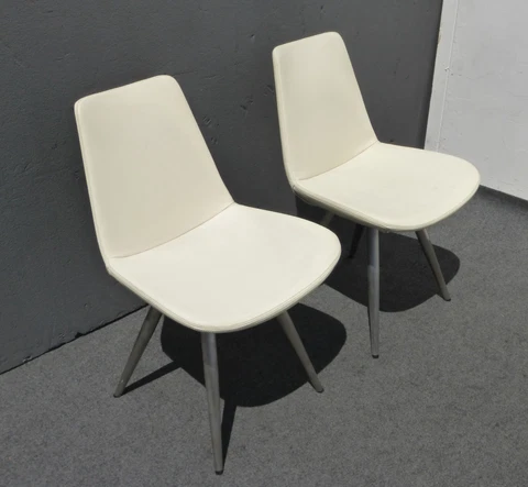 Vintage Contemporary Style White Vinyl Accent Chairs w Metal Peg Legs Italy Cover