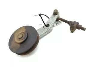 Jaguar XJS 1985 Alternator belt tensioner C39877 Petrol 5.3 V12 PUM59562 - Picture 1 of 12