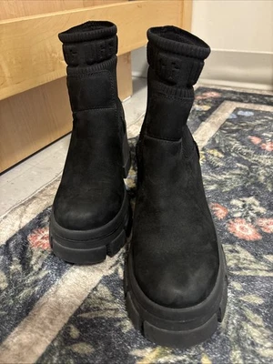 Botas de Plataforma UGG Brooklyn Chelsea Negras Impermeables Talla US 9 Mujer’s Foto 1 de 4