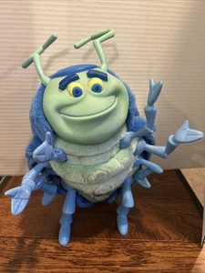 Peluche elettronico interattivo vintage Pixar Bugs Life Tuck or Roll Talk N Sing funziona - Foto 1 di 9