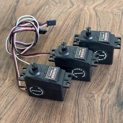 Futaba S3152 3 Stück Set Für Taumelscheibe Digital Orig. Robbe QS - Bild 1 von 4