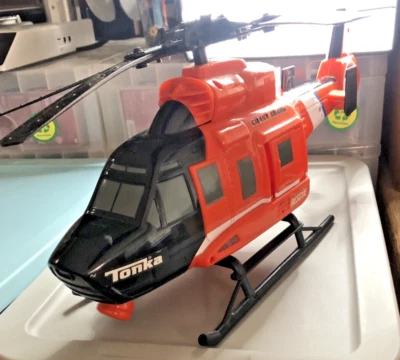 Вертолет Tonka Real Tough Rescue Force Со Светом и Звуками Непроверенный - Изображение 1 из 4