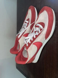 Men 9.5Us Nike Low-Cut Sneakers//Red/487754-101/Tailwind - Picture 1 of 6