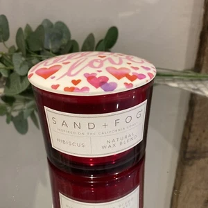 ✨ SAND AND FOG 340g/12oz *Hibiscus* Scented 2 WICK SOY CANDLE NEW - Picture 1 of 4