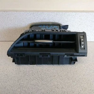 2019 2020 2021 Lexus ES350 right AC dash vent  - Picture 1 of 12