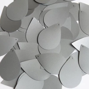 Lentejas sueltas de vinilo opaco metálico lentejuelas de 1,5" gris plateado gris plateado - Imagen 1 de 2