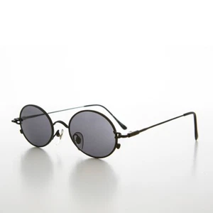 Black Oval Metal Spectacles 90s Vintage Sunglasses Gray Lens - Greco - Picture 1 of 3