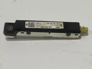 SKODA OCTAVIA MK3 2016 SEGNALE RADIO AMPLIFICATORE ANTENNA AEREA 5E9035577/2013-ON - Foto 1 di 5