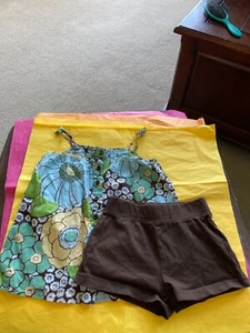 LITTLE GIRLS SHORTS AND TOP SPRING SUMMER SET 4/5 - Picture 1 of 4