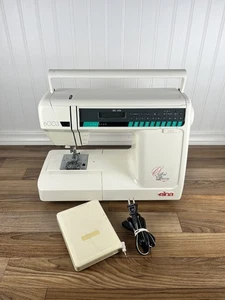 Elna Quilters Dream 6003 Sewing Machine W/Foot Pedal + Accessories - Picture 1 of 19