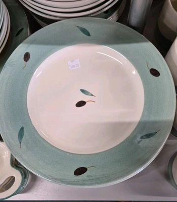 Fresco design Studio Poole Pottery 11 inch dinner plate Green Offrs Invited