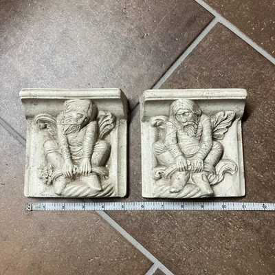 2 Apliques Azulejos Hombre Verde Gárgola Estante Deco  Foto 1 de 4