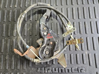 Toyota 4runner 2003-2009 montaje de pedal de freno de estacionamiento y cable frenos de emergencia Foto 1 de 4