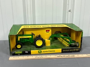 John Deere 330 Utility Tractor w/ Hay Rake SET NIB 1:16 Ertl DieCast RARE SET - Picture 1 of 8