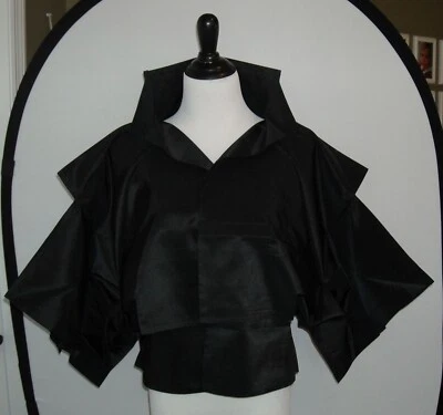 NWOT Women's  Issey Miyake 132 5. Jacket  Size 3 Black  IL58-FD537 - Image 1 of 4