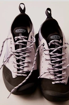 Free People Keen Jasper 111 Sneaker Suede Hiking Thistle Lilac Black 39.5/9 NEW - Image 1 of 4