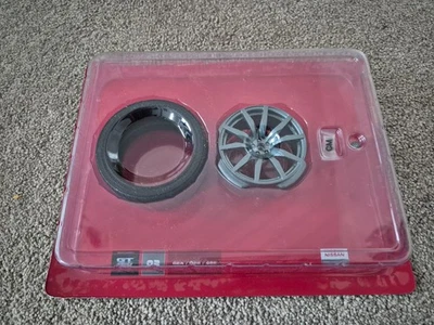 1/8 Scala EAGLEMOSS Costruisci La Tua NISSAN R35 GT-R Auto Numero 2 - Immagine 1 di 3