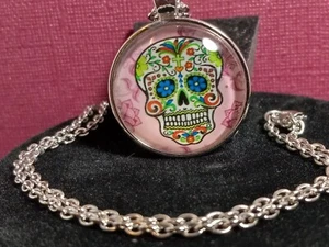 Pink SUGAR SKULL NECKLACE silver tone 20" chain cochobon pendant ~ Los Muertos - Picture 1 of 12