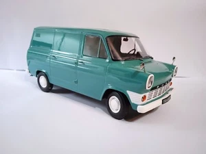 1:18 KK SCALE FORD TRANSIT MK1 TURQUESA - Imagen 1 de 5