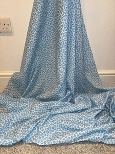 1 Meter Blue/White Ditsy Print Polycotton Fabric 45”Wide Dress, Craft - Picture 1 of 4