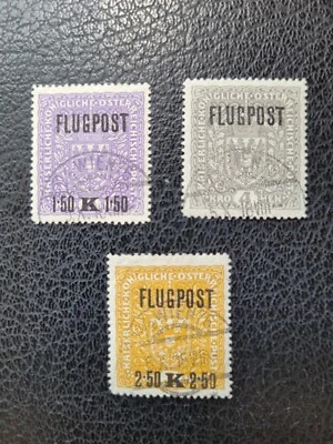 Austria #C1a-3a usado, 1918 correos aéreos en libro blanco, valor Scott $ 56,50 + BONO Foto 1 de 3