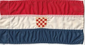 Croatian Immigration historical coat of arms, NDH, USTASHA, flag 29 x 16 cm ! - Picture 1 of 2