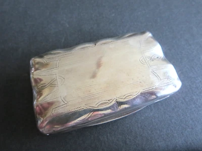 Caja de tabaco francesa de plata maciza Art Deco Foto 1 de 4