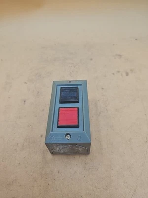 Square D 9001BG2015 Series A Push Button Stop/Start Station - Image 1 of 4