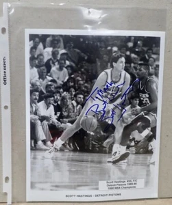 NBA Scott Hastings # 35 Detroit Pistons 8x10 s/w Foto handsigniert zu "Mark" - Bild 1 von 5