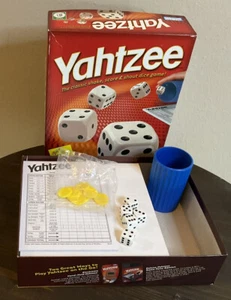 Yahtzee 2005 klassisches Brettspiel traditionelle Hobbys Hasbro Parker Brothers U - Bild 1 von 5