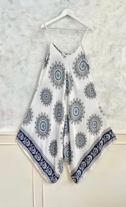 MADE IN ITALY weiß blau Taschensaum gesmokt asymmetrisch Sommer Strand Kleid One Size - Bild 1 von 9