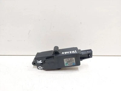 Nissan Murano Z50 2007 Stellmotor elektrische Sitzverstellung VLU24270 - Image 1 of 4