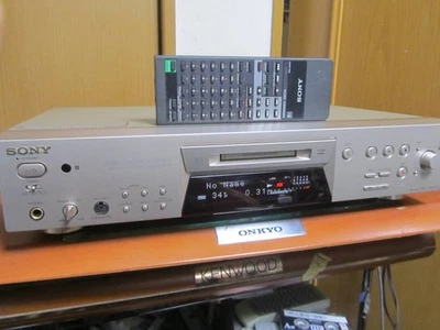 SONY MDS-JE770 MiniDisc Player and Recorder Tested Good with Remote - Image 1 of 3