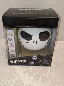 Yahtzee: Tim Burton's The Nightmare Before Christmas Collector's Edition - Picture 1 of 4