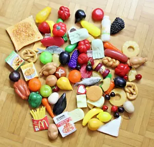 Zubehör für Kinderküche: diverse Holz-, Kunststoff- und Papplebensmittel Teil 1 - Bild 1 von 1