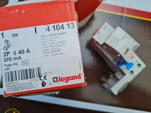 BLOC DIFFERENTIEL VIGI 2P 40A 300mA-AC LEGRAND 4104 13 - Imagen 1 de 2