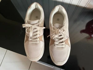 Schuhe Sneakers Damen 39 neu Stoff Bekkin Sportschuhe - Bild 1 von 4