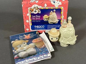 Precious Moments God Bless Our Home BC941 1994 Estatuilla Tortuga Solo para Miembros - Imagen 1 de 11