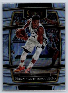 2021-22 Panini Select - Concourse Giannis Antetokounmpo #35 Silver Prizm - Picture 1 of 2