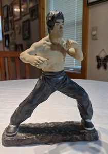 Vintage Bruce Lee Ceramic Figure Signed By The Artist - Picture 1 of 9