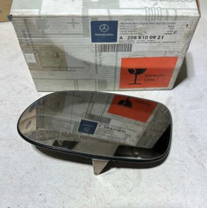 Cristal De Espejo Retrovisor Exterior Izquierdo Mercedes A2088100921 - Imagen 1 de 1