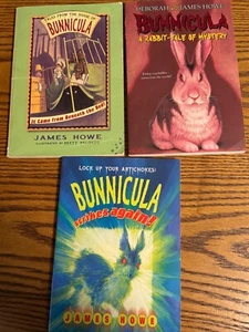 Lot of 3 Vintage James Howe Books from the Bunnicula Series Paperback - Picture 1 of 5