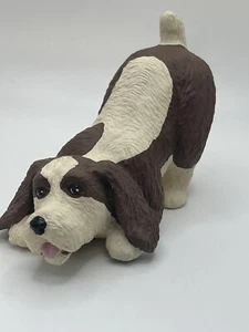 COCKER SPANIEL/DOG Figurine Brown & White - 5 1/2 Inch Long made In Philippines - Picture 1 of 9