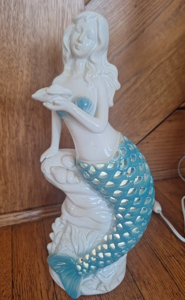 Mesa Sirena Acento Cerámica Luz Nocturna Playa Náutica Escala Abierta Patrón Cola Foto 1 de 4