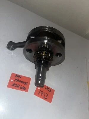87-07 06 KAWASAKI KLR650 MOTOR CIGÜEÑAL EJE  Foto 1 de 4